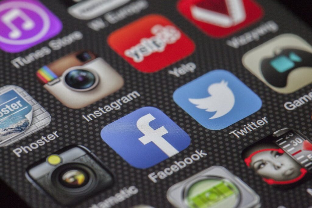 sites para comprar seguidores